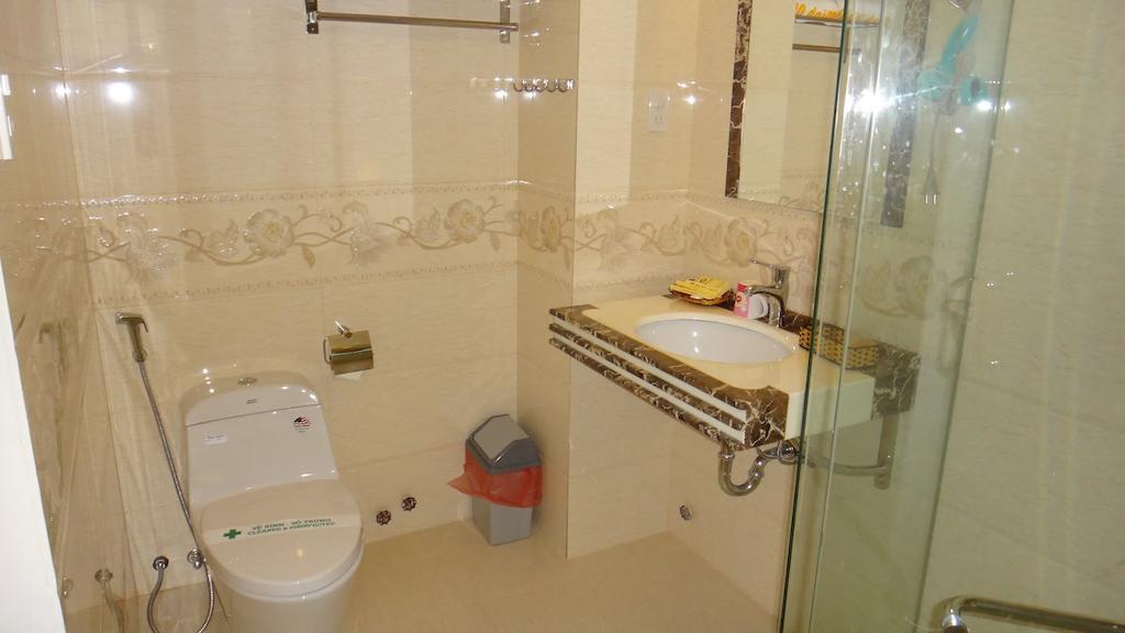 Minh Nhat Hotel 芽庄 客房 照片