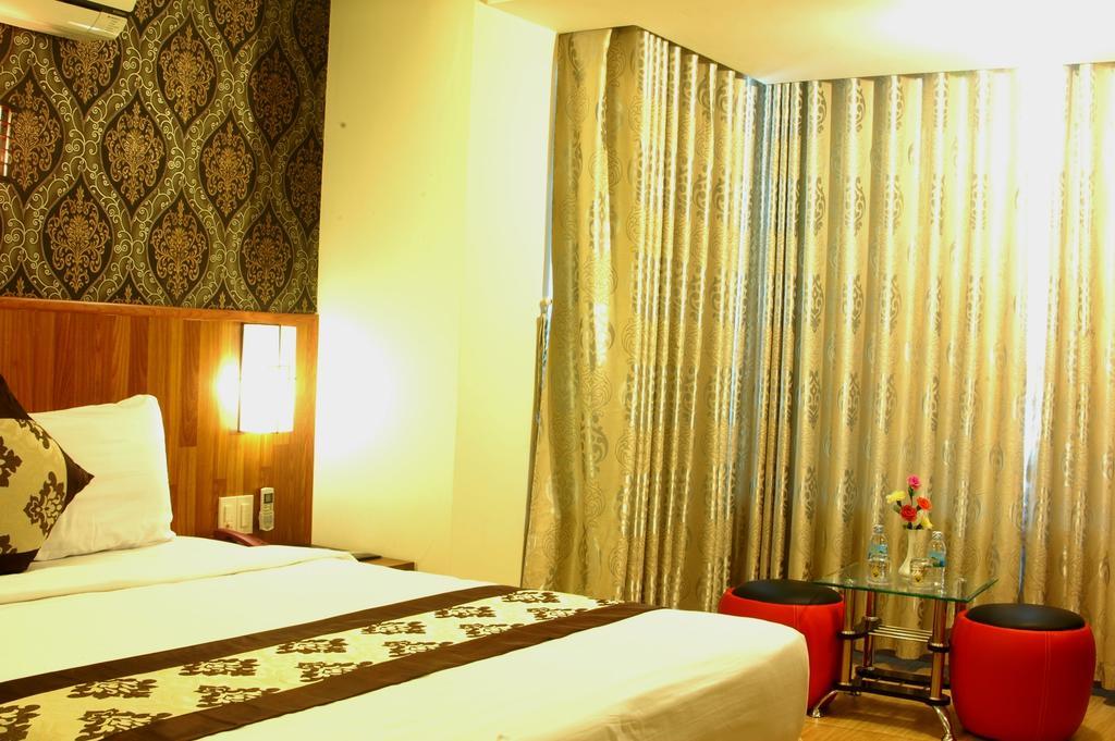 Minh Nhat Hotel 芽庄 客房 照片