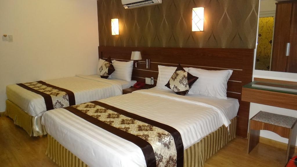 Minh Nhat Hotel 芽庄 客房 照片