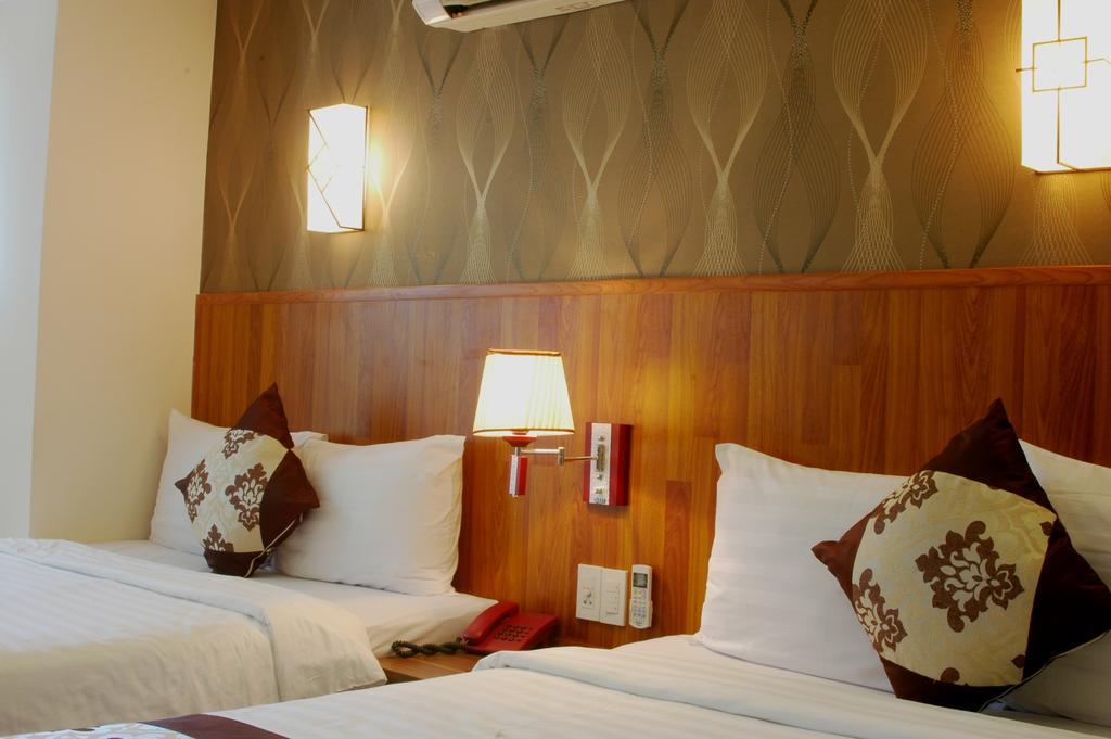 Minh Nhat Hotel 芽庄 客房 照片